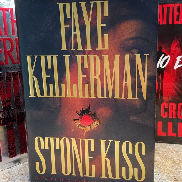Faye Kellerman Stone Kiss A Peter Decker/Rina Lazarus Novel Hardcover - Picture 2 of 13